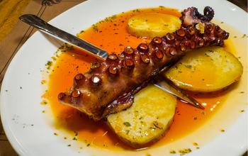 Canary Cuisine & Local Dining - Santa Cruz de Tenerife